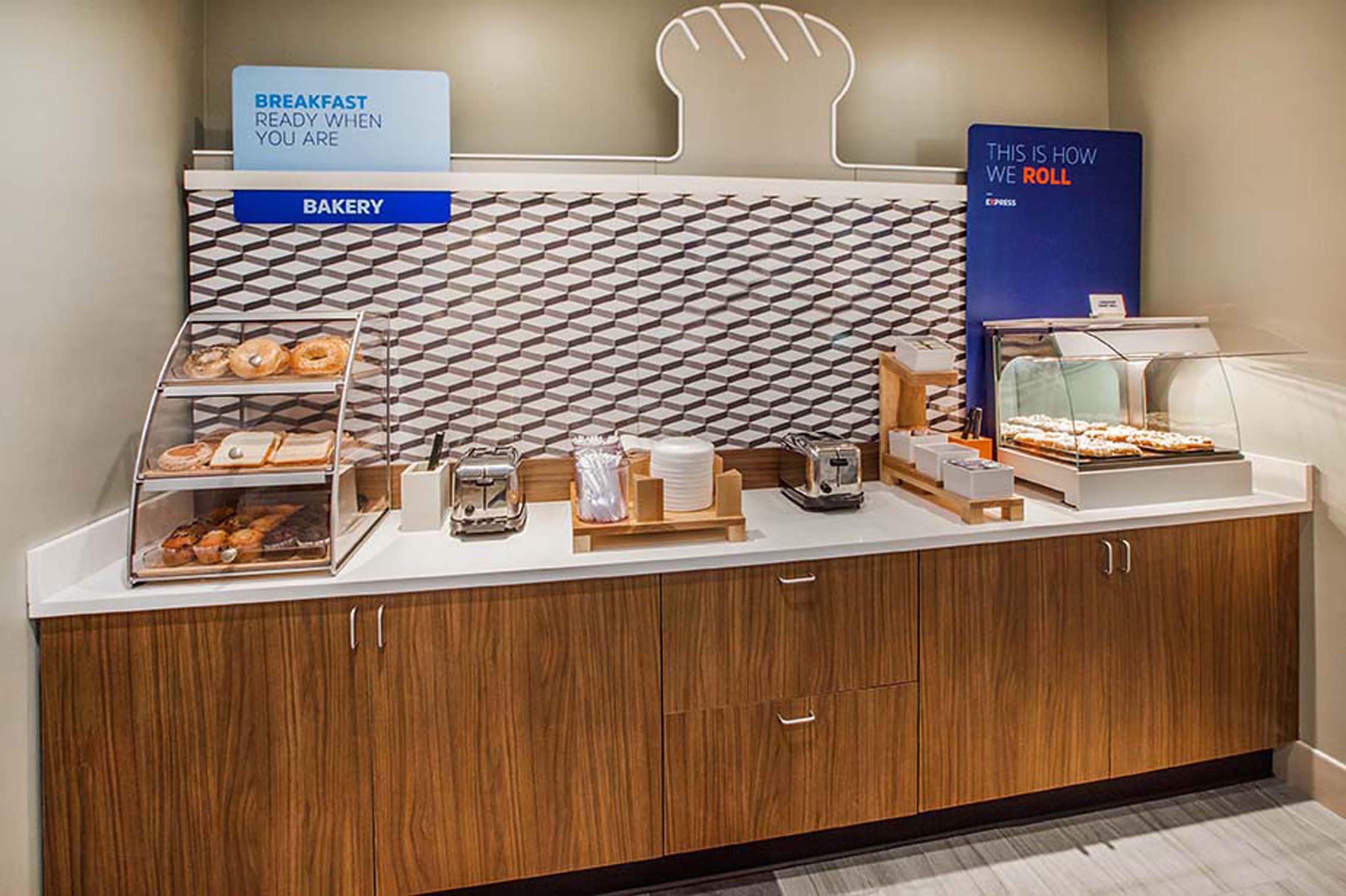 Holiday Inn Express & Suites Columbus - Easton Area By Ihg Gahanna Extérieur photo